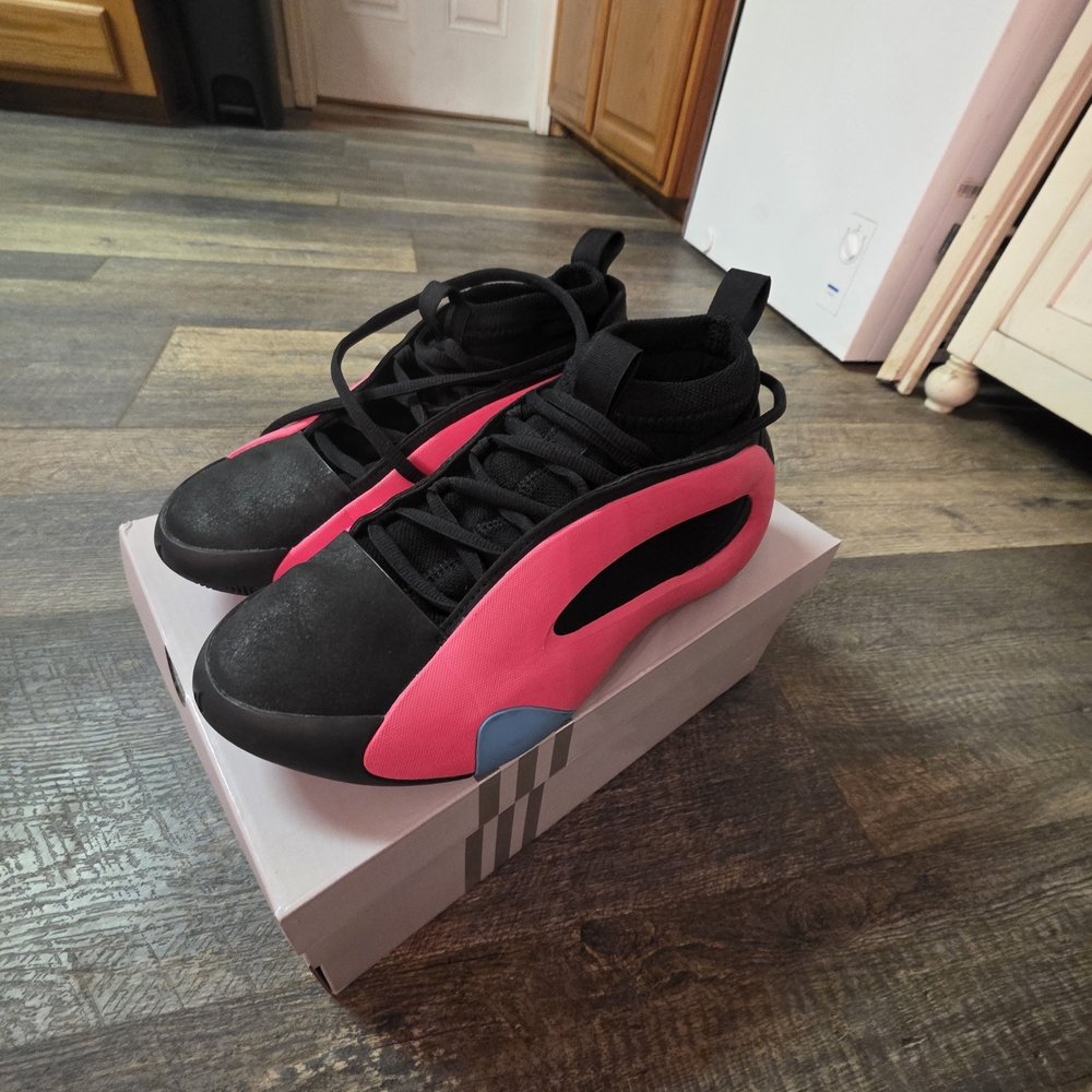 Adidas Harden Vol 8 Miami Nights Rare Size 6